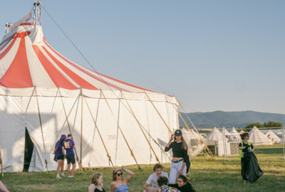 Nadácia Orange & Záhrada: Divadlo SK_ROLL