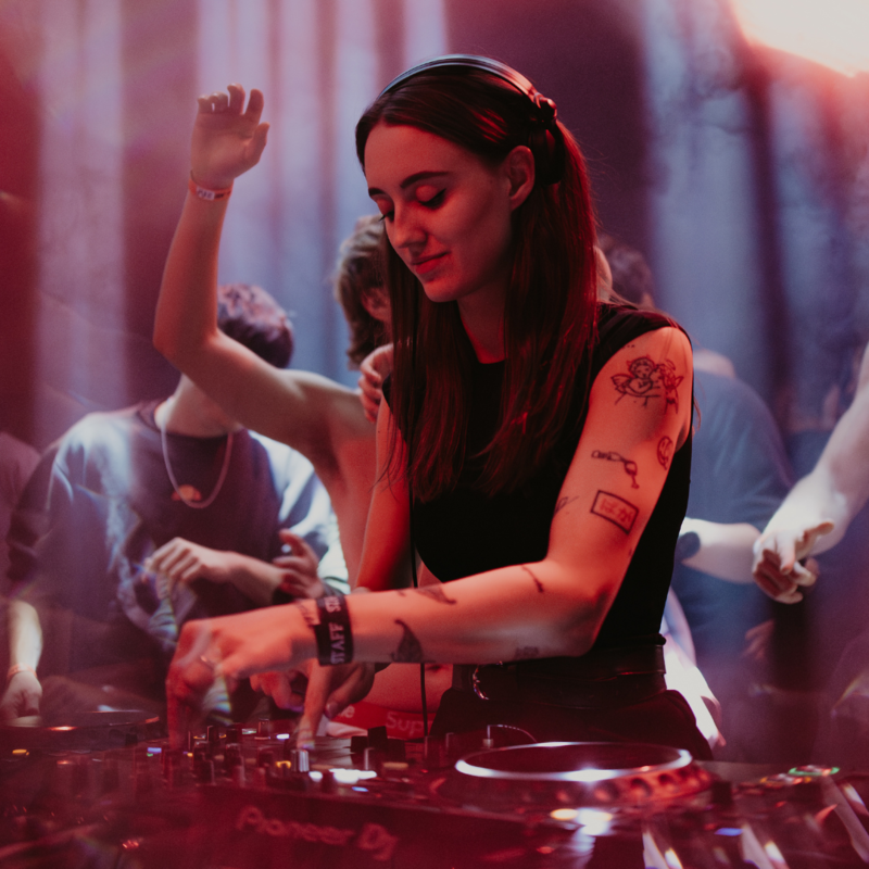 DJ Miklei