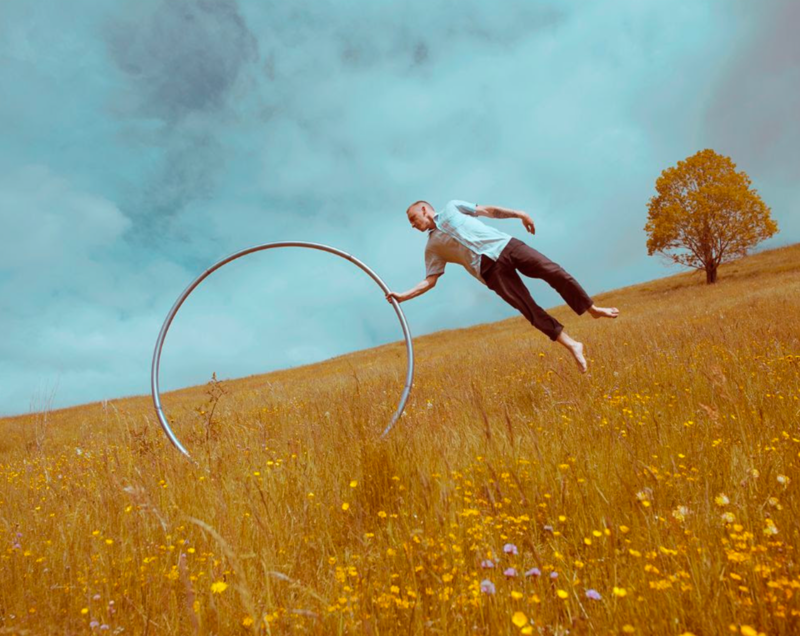 Something wants to collapse - Yann Szuter