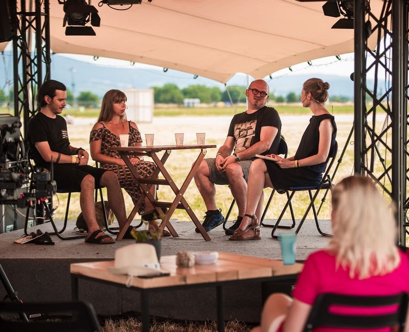 Diskusie Café Európa na Pohoda on the Ground na našom YouTube kanáli