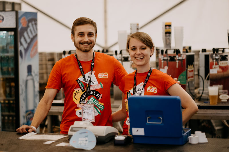 We are looking for the cashiers and barkeepers for Pohoda 2019