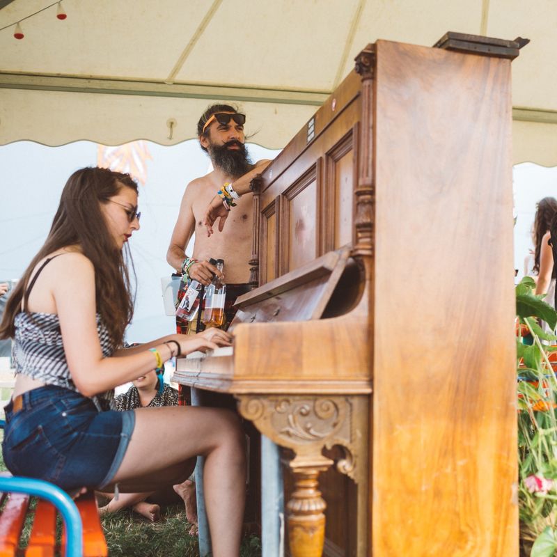 Contest: welcome the Sun on the piano during Pohoda in the Air