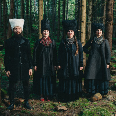 Etno chaos v podaní Ukrajincov DakhaBrakha na Pohode 2025
