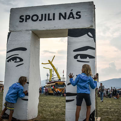 Martin Dzurek, Ján Vajsábel: Spojili nás