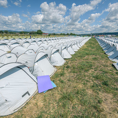 V stanovom mestečku Tent Inn ostáva v predaji posledných 50 kusov stanov Tent Inn Black & Fresh PLUS.