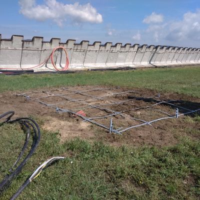 Začali sme s výstavbou dočasných trafostaníc na letisku